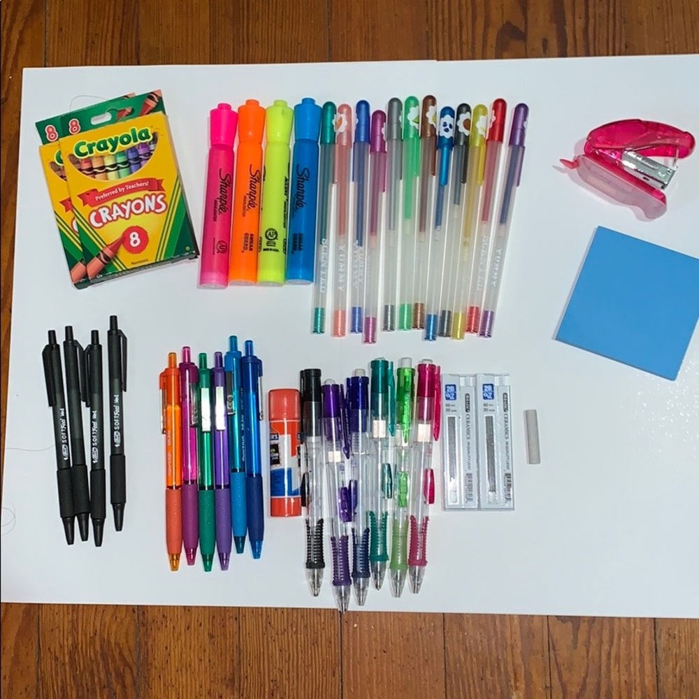 Bundle of School Supplies📚* FREE SHIPPING*